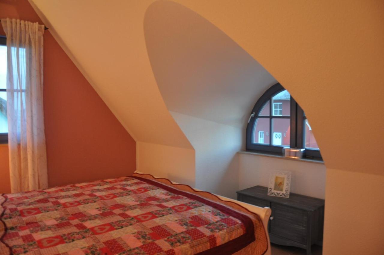 Emilias Hues, Reethaus In Der Bucht Von Wismar Zierow Exteriör bild